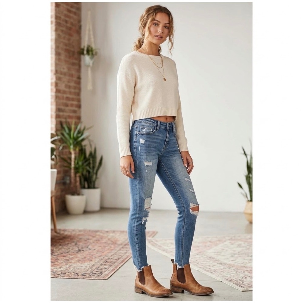 Altar'd State Womens Medium Wash Distressed Skinny Jeans, Size 26
